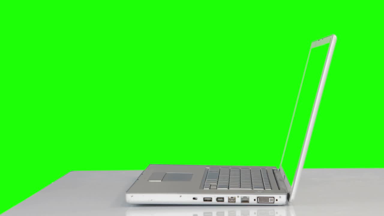 Businessman hand using a laptop on the desk