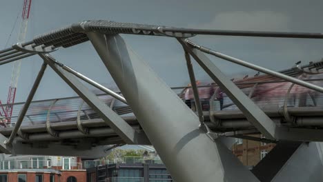 desenfoque del puente del molino 4k 03