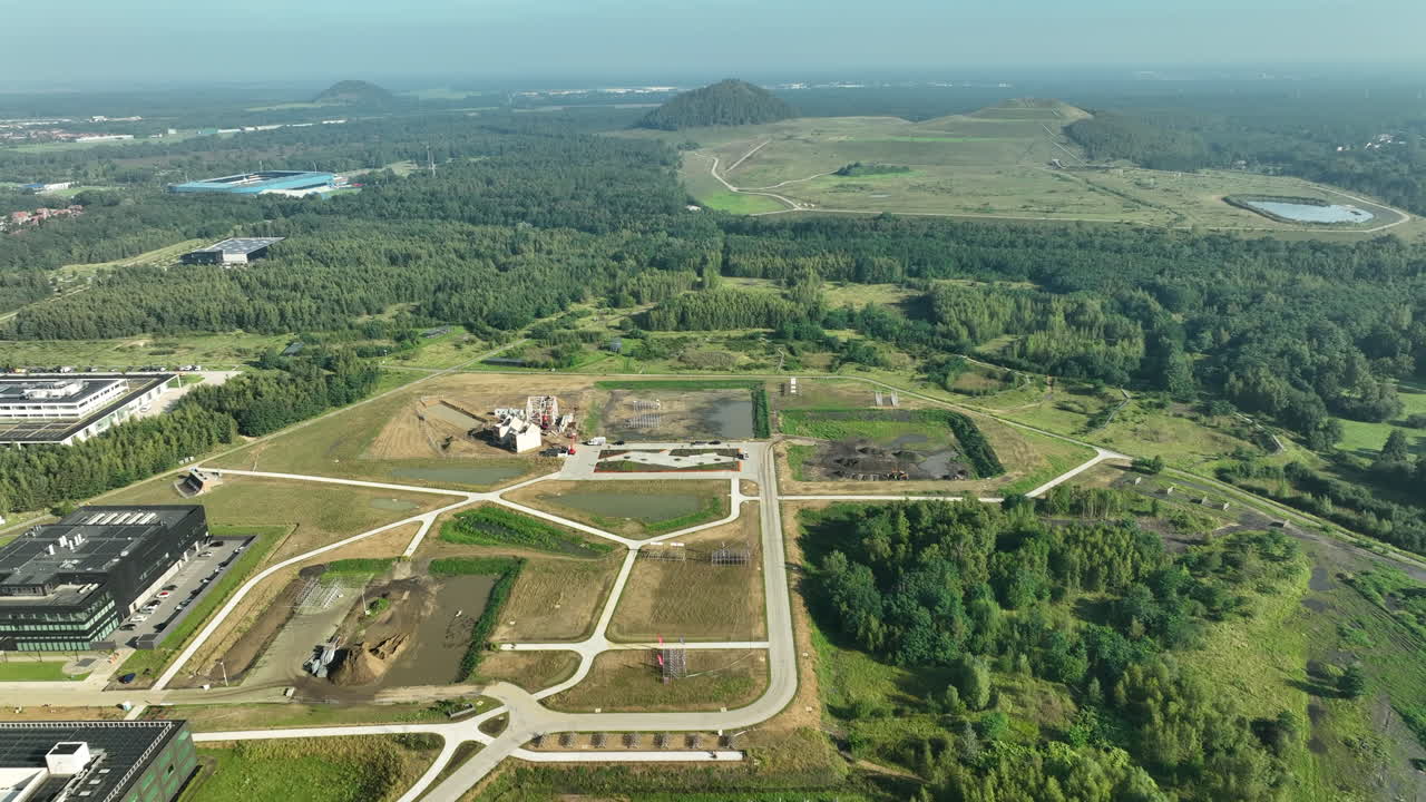 воздушный отступление раскрывает парк тор и стадион крк генк - солнечный день