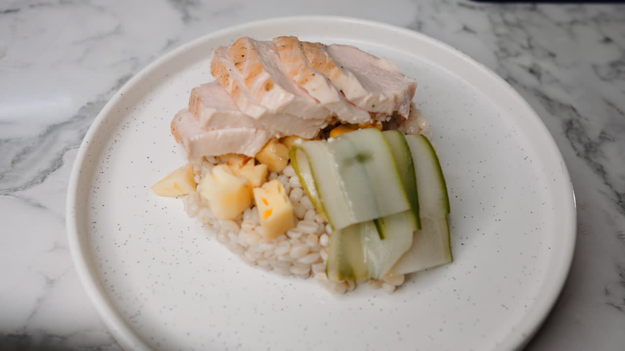 Chicken dish with rice and vegetables