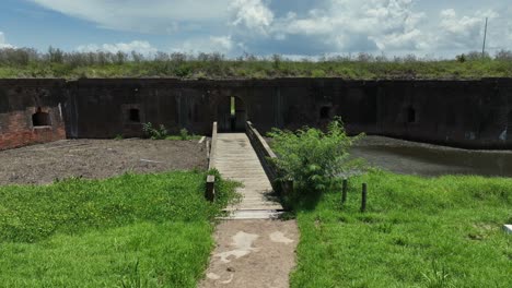 Luftanflugansicht-Von-Fort-Pike-Am-Lake-Catherine