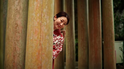 woman in kimono at japanese shrine