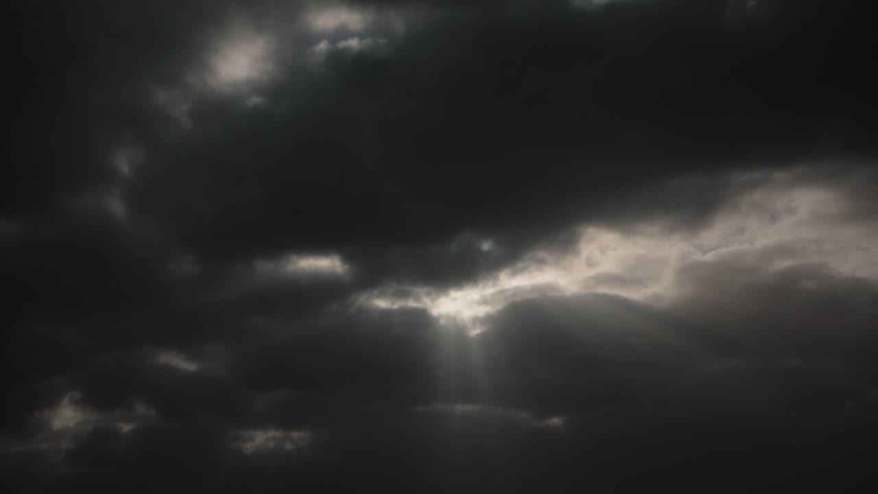 Dark Storm Clouds Are Moving Fast Sun is leaking through 4K