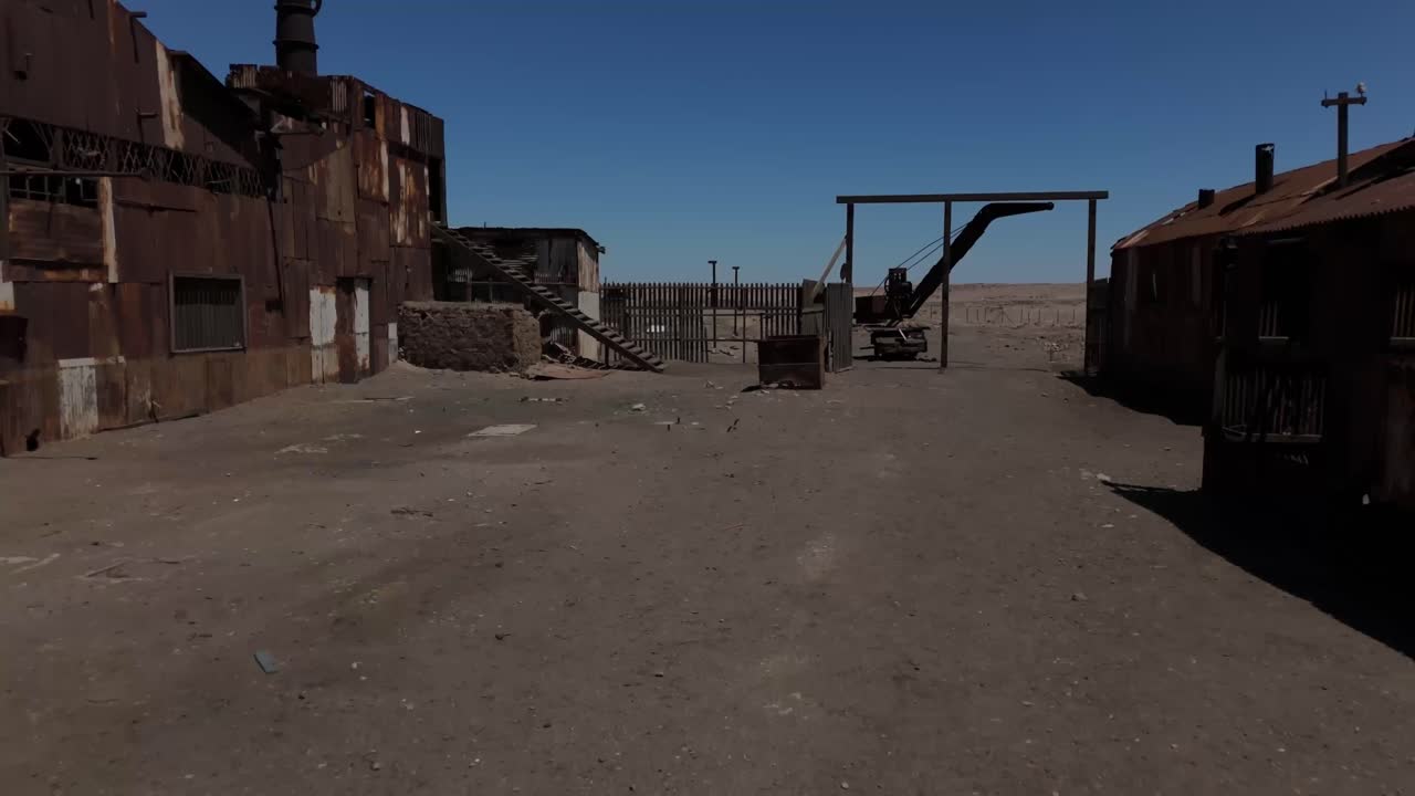 Humberstone Iquique ruins salitre Tarapaca ghost town north of chile