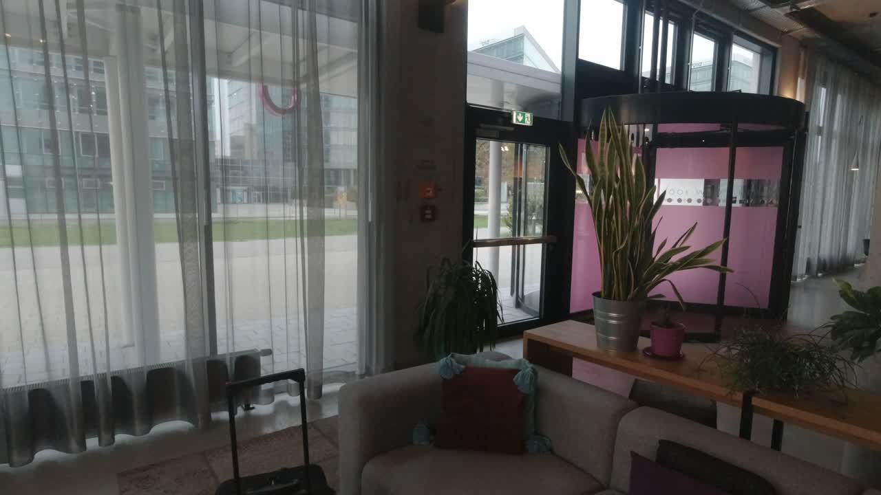 호텔 로비 입구 오스트리아 의 호텔 에서 현대적 인 유럽 스타일