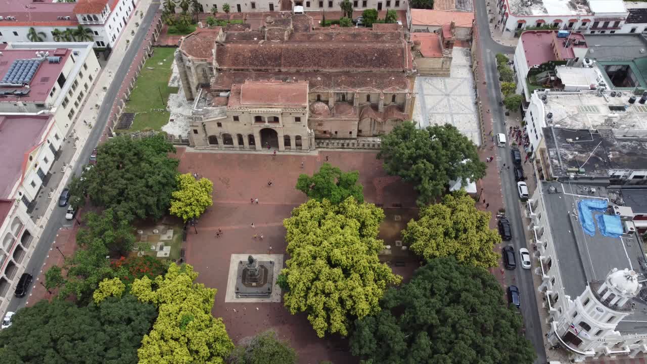 Aerial view of Columbus park and the cathedral Nuestra Se&ntilde;ora de la Encarnaci&oacute;n in the colonial district of Santo Domingo in the Dominican Republic