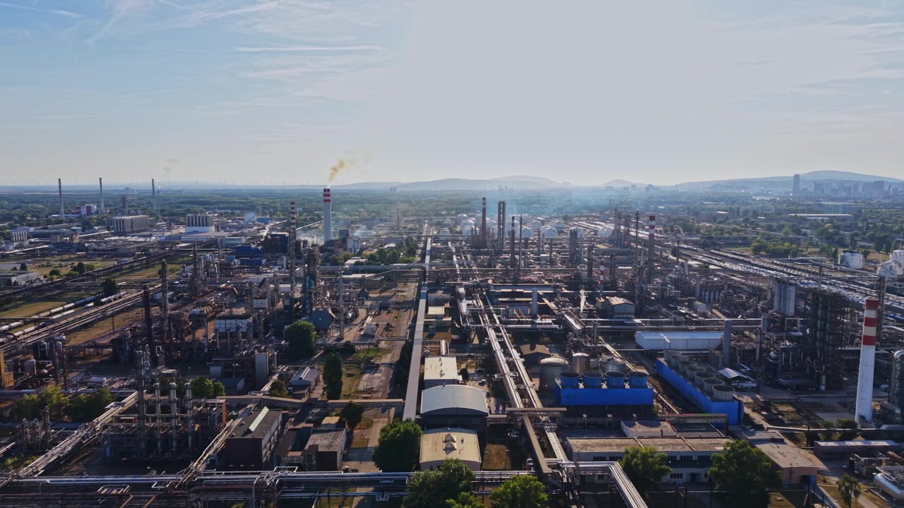 Instalação de Produção de Gasolina Ativa em Área Industrial