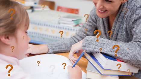 animación de signos de interrogación marrones sobre una feliz maestra de escuela primaria y una niña en clase