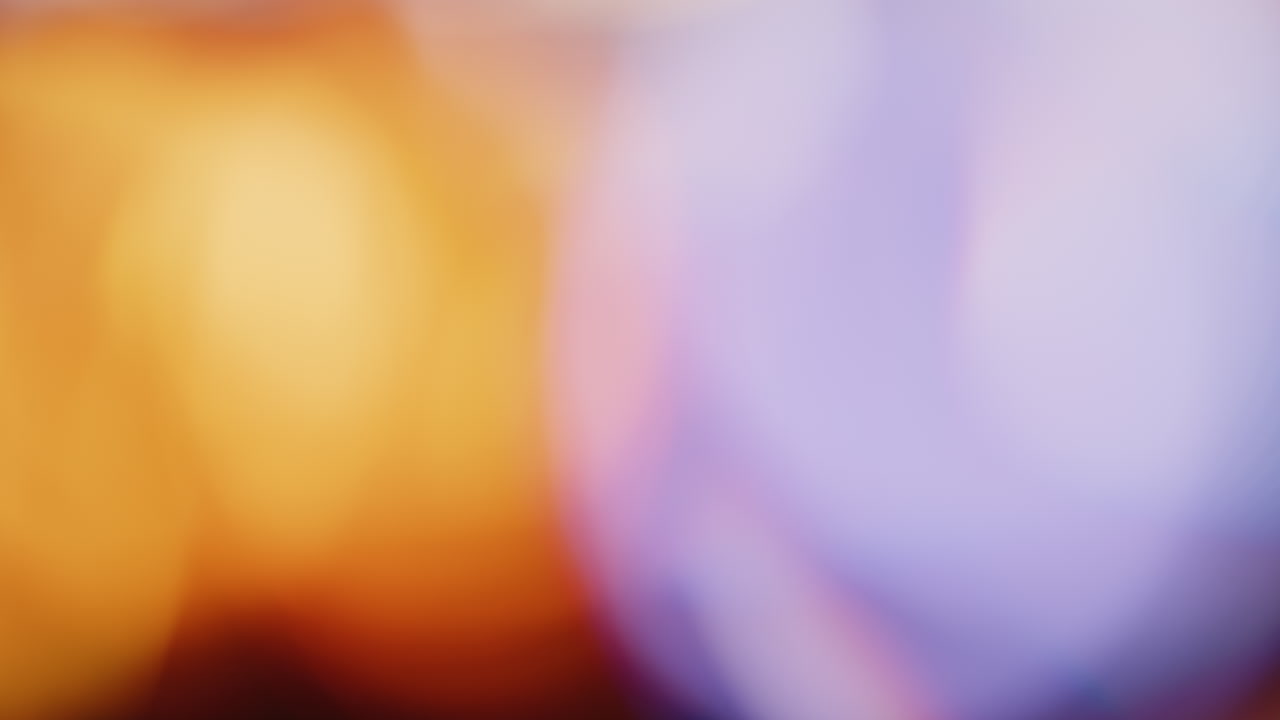 la luz multicolor filtra imágenes de 4k sobre fondo negro, vídeo estilizado, transiciones, efecto bokeh