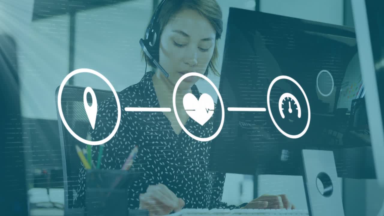 red de iconos digitales contra el ejecutivo de atención al cliente que usa auriculares