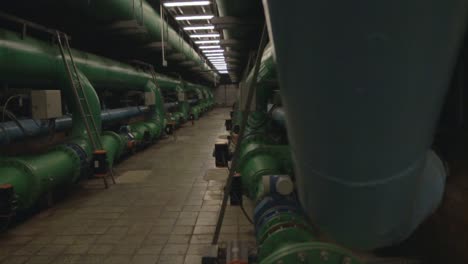 corridor de l'usine de traitement de l'eau