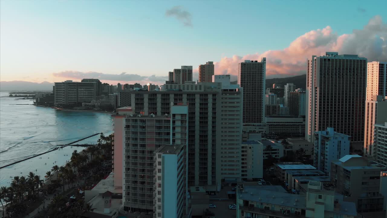 Riprese aeree con drone di Honolulu, Hawaii
