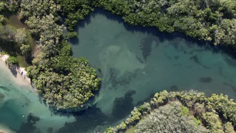 sitio indígena australiano el agujero azul, reserva natural ukerebagh un área cultural significativa para los aborígenes