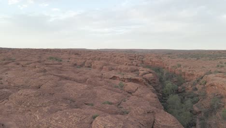 Vista-Panorámica-De-La-Meseta-Roja-De-Kings-Canyon-Rim-Walk