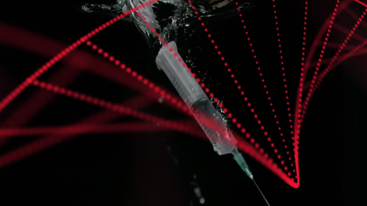 estructura de adn sobre la jeringa cayendo en el agua contra un fondo negro