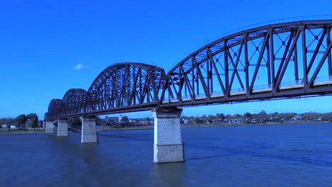 walking bridge over ohio river at louisville kentucky