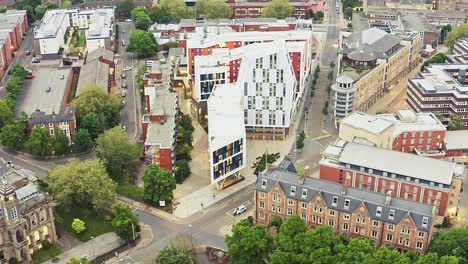 vista del edificio waverly y la residencia byron