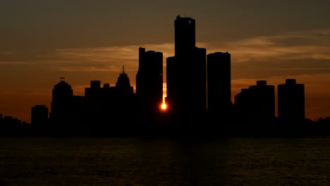 Zeitraffer-Des-Sonnenuntergangs-In-Der-Innenstadt-Von-Detroit