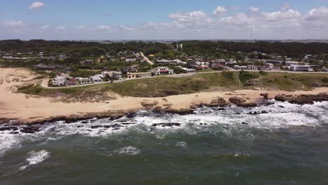 Tourist-destination,-La-Pedrera-village-with-its-beachfront-resorts-and-villas-on-Atlantic-Coast,-Uruguay