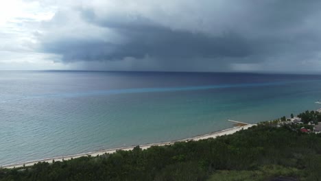 Stormy-sky-over-Cozumel-coastline-in-Mexico