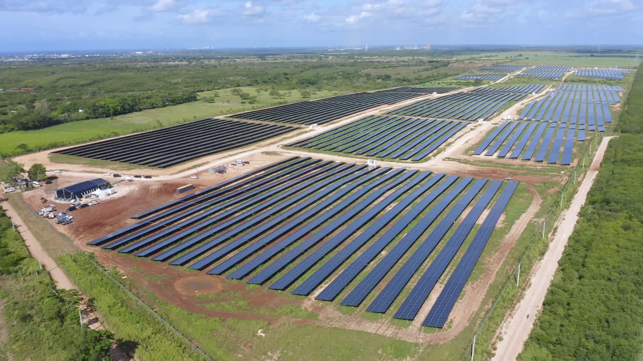 gran granja solar en la exuberante campiña de el soco, caribe