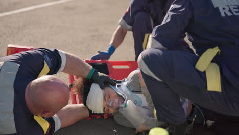 hands, emergency oxygen and an emt team