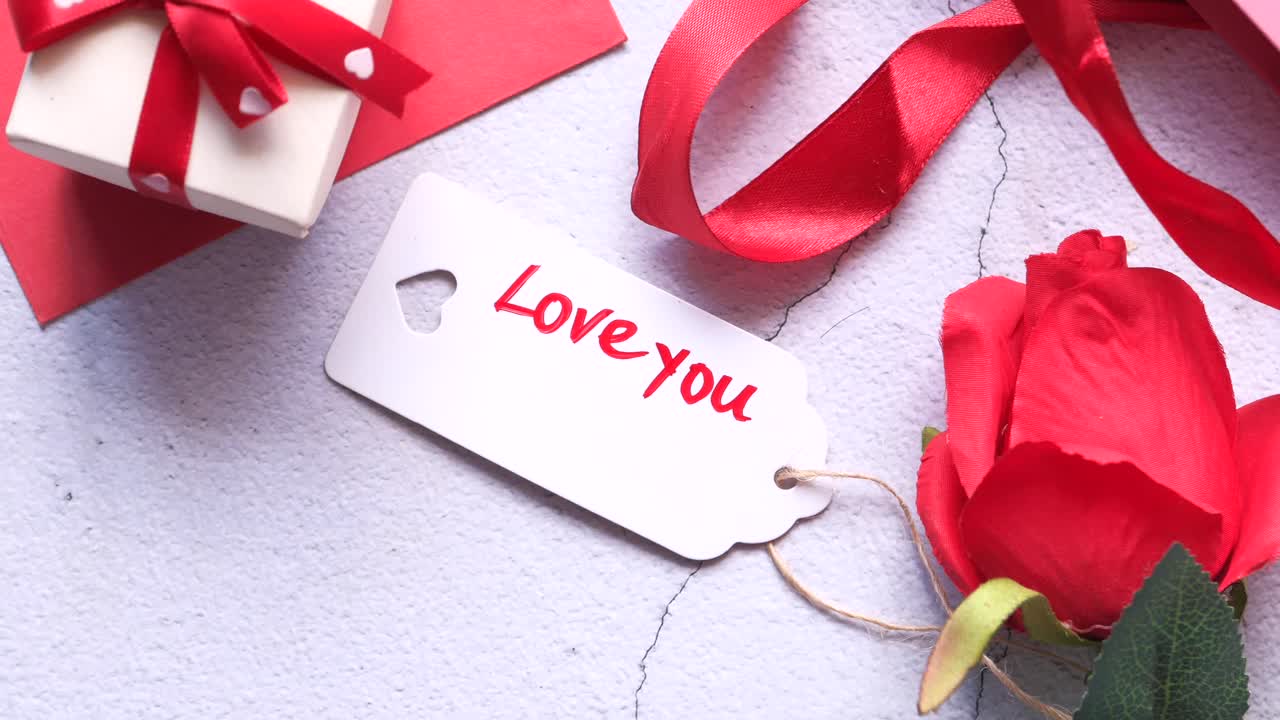 발렌타인 데이 선물과 장미