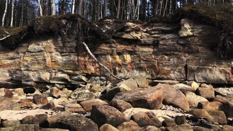 A-footage-of-a-dry-ocean-bed-on-Baltic-shield,-Baltic-sea-coastline-Estonia