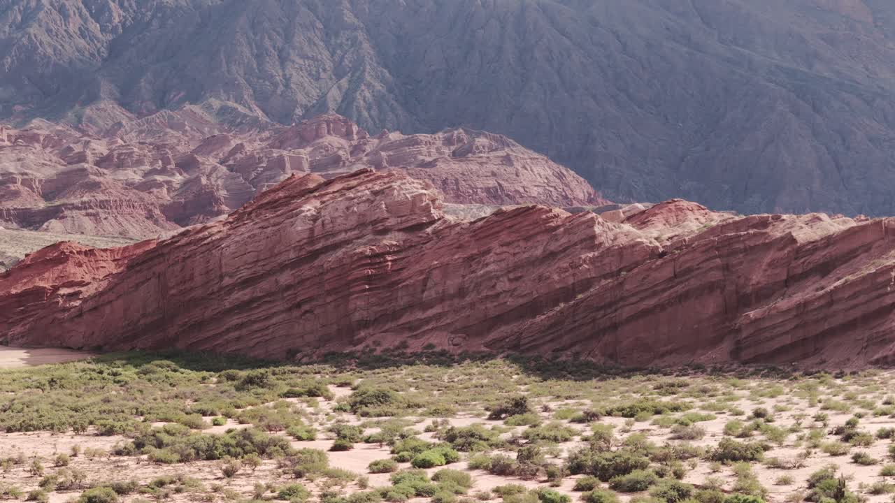 vistas aéreas del paisaje del valle de calchaquí, salta argentina