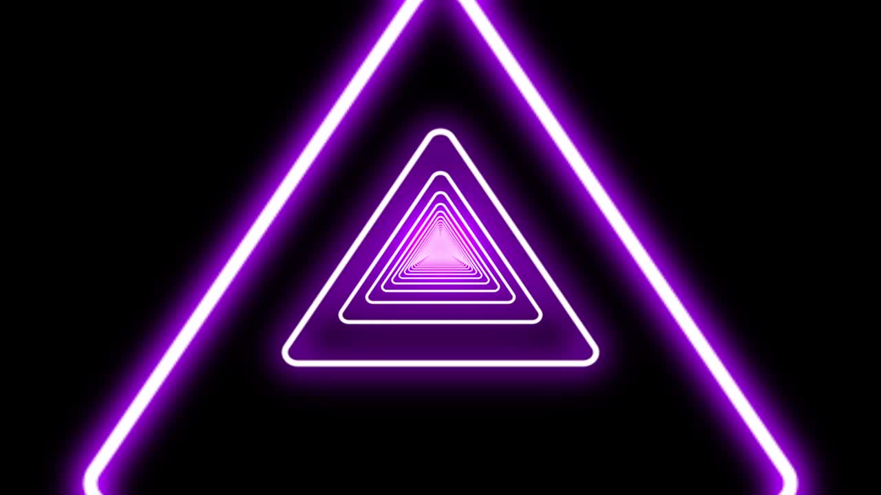 línea de neón de triángulo colorido abstracto con fondo negro, vista frontal del túnel, rayos ultravioleta, líneas brillantes, realidad virtual. animación de bucle sin costuras