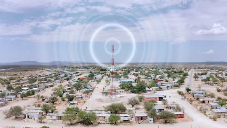 Vista-Aérea-De-La-Torre-De-La-Antena-De-Telefonía-Celular-Con-Fondo-De-Carretera