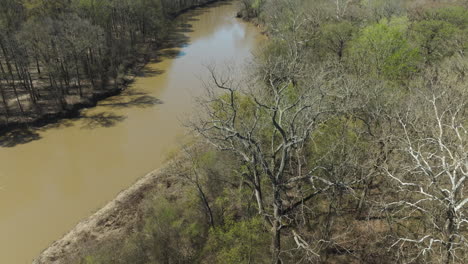 River-And-Trees-At-Lower-Hatchie-National-Wildlife-Refuge-In-Tennessee,-USA---Drone-Shot