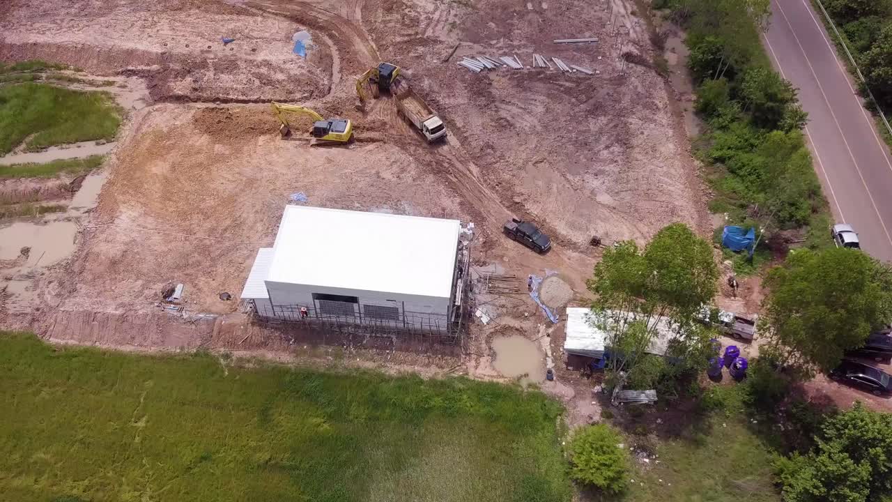 tomas de drones de una plantación de cannabis en construcción en el norte de tailandia, udon thani-4