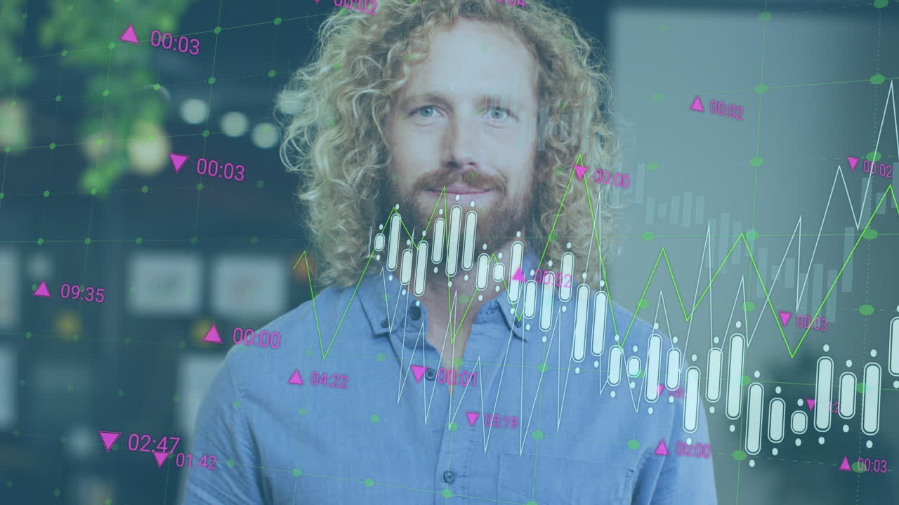 animación del procesamiento de datos sobre el hombre de negocios caucásico en la oficina