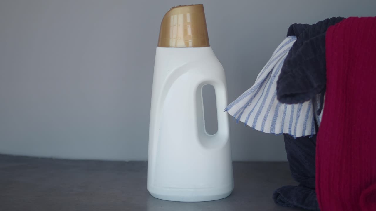 세탁용 세탁제 및 옷