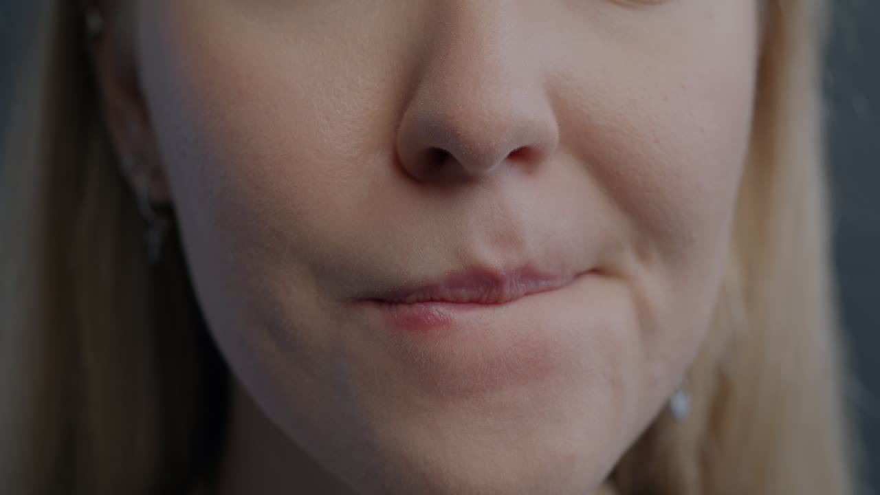 primer plano de la cara de una mujer