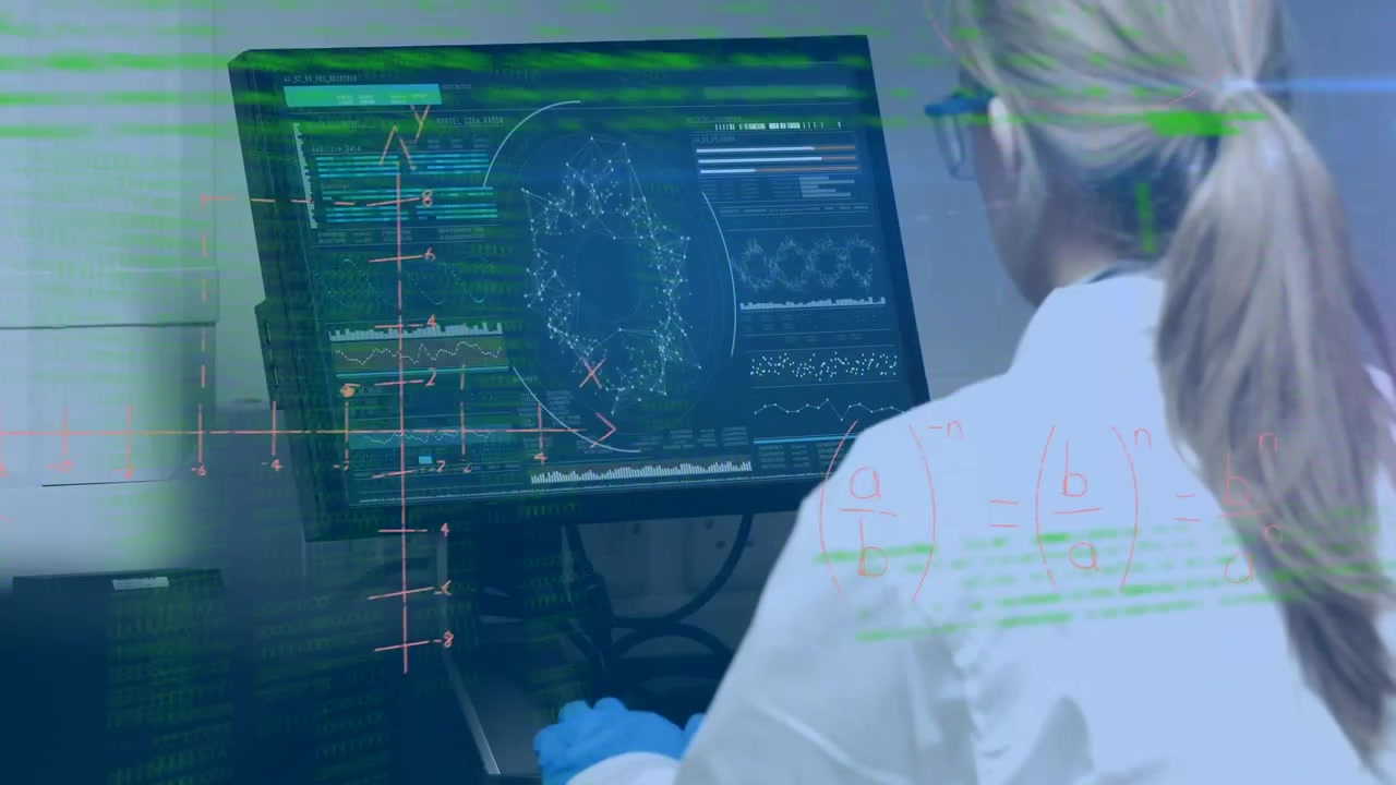 Animazione di elaborazione dati sopra una scienziata caucasica che usa un computer