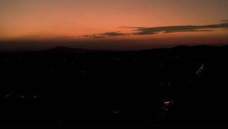 antena: teotihuacan, mexico, piramides, noche