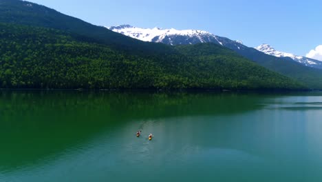 People-kayaking-in-lake-4k