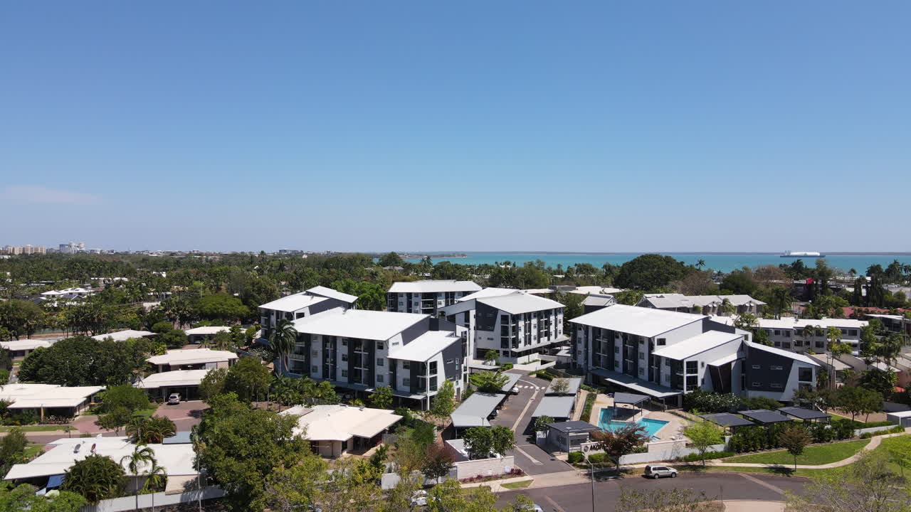 노던 테리토리 다윈에 있는 패니 베이의 공중 승강 드론 샷