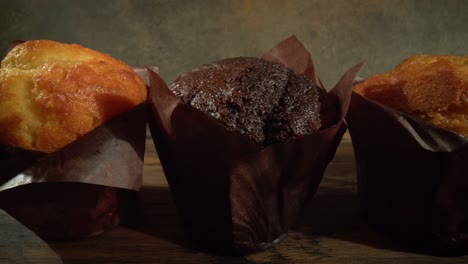 el pastel de muffins es de cerca.