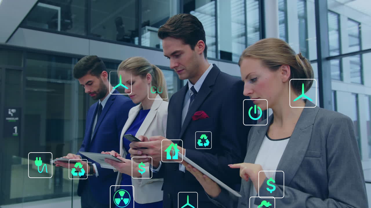 с использованием устройств, бизнес-профессионалов с экологическими иконами анимации в офисном фоновом режиме