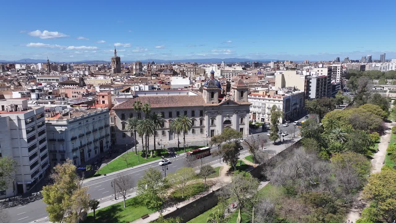 Turia Gardens At Valencia In Valence Community Spain. Leisure Park Scenery. Downtown Cityscape. Valencia At Valence Community Spain. Cultural Heritage Skyline. Urban Scene