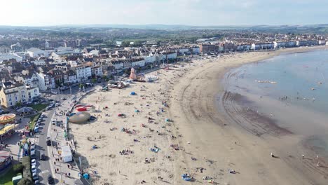 Weymouth-Dorset-summers-day-town-and-beach-drone,-aerial