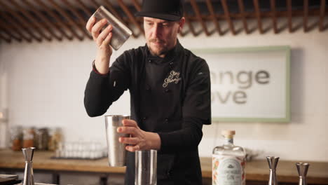 bartender preparing cocktails