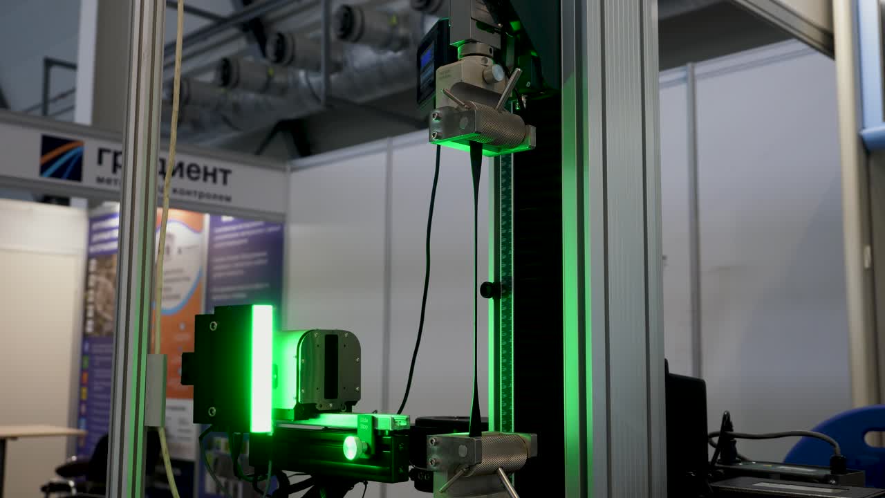 실험실 환경에서 재료 테스트 기계