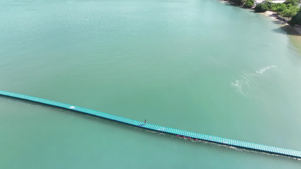 태국 푸켓 의 해변 의 드론 촬영