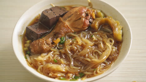 Stewed-Chicken-Noodle-in-Brown-Soup-Bowl---Asian-food-style