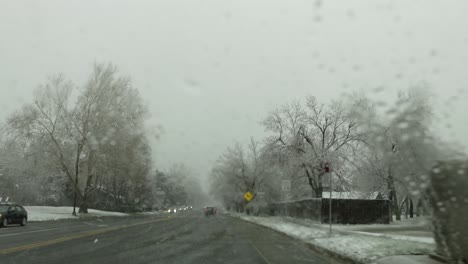 Tomas-Pov-De-Conducción-En-Tormenta-De-Nieve