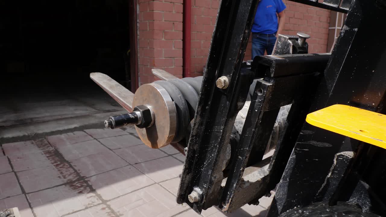 포크리프트 부품 및 유지보수